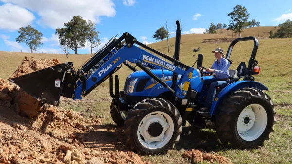 NEW HOLLAND TT3.50 TRACTOR